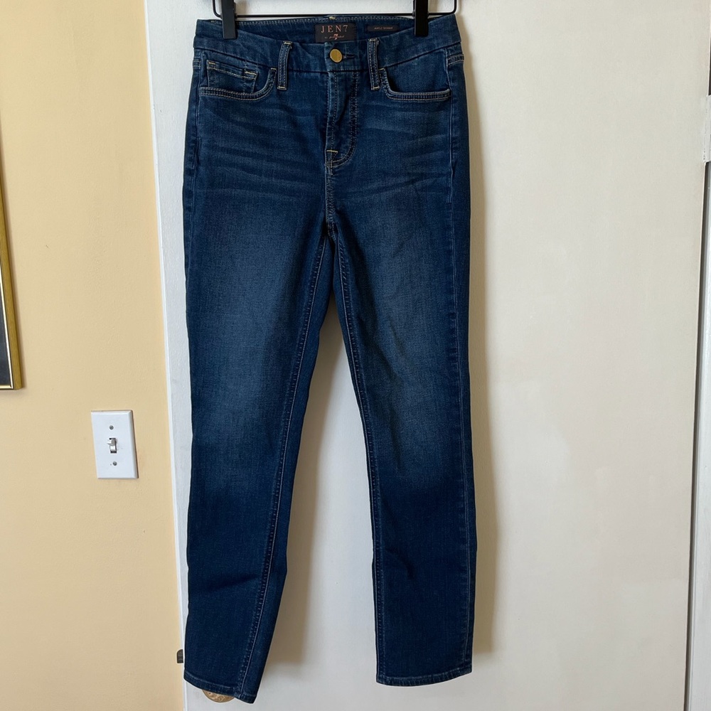 7 FOR ALL MANKIND - size 2 - Ankle Skinny - EUC
